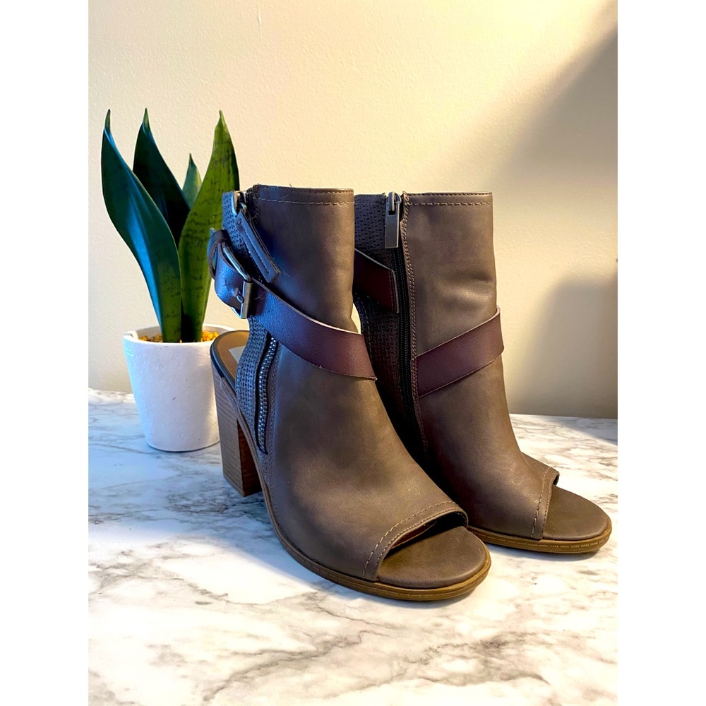 dv Boots